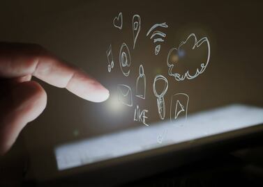 En EU las redes sociales ya superan a la prensa en información