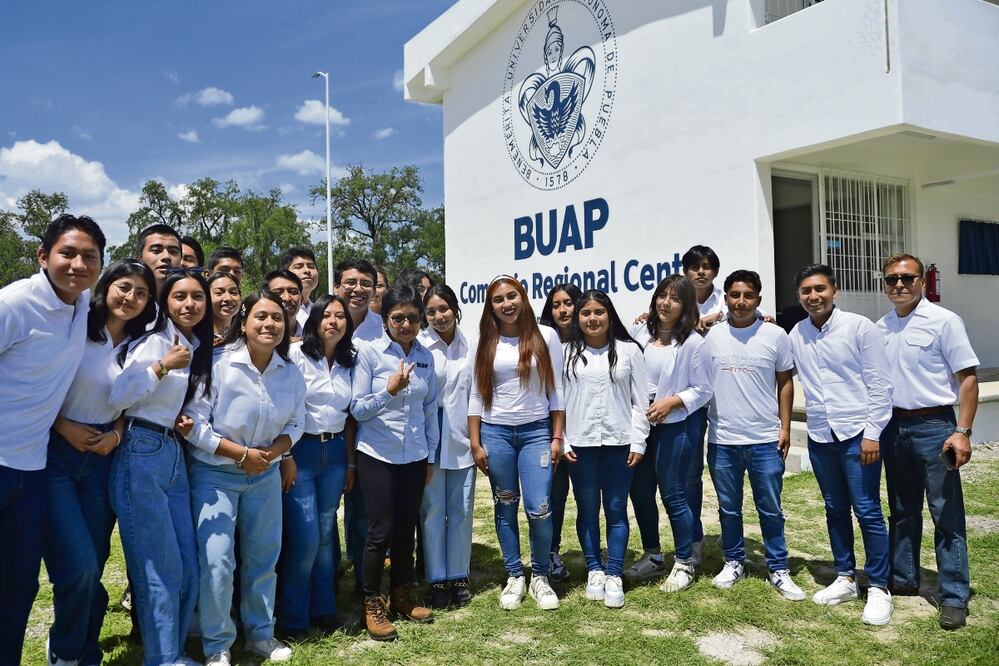 Los jóvenes de la parte central del estado de Puebla ya podrán cursar sus estudios profesionales en el Complejo Regional Centro de la BUAP. Foto: Especial