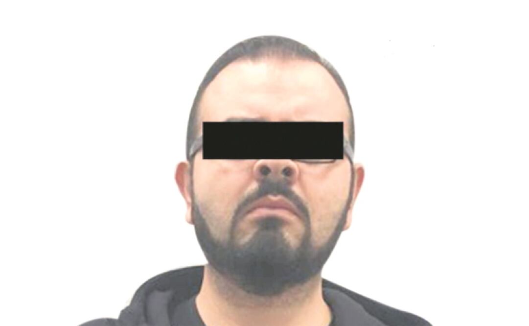 Lo trasladan. Tras su detención, Rodrigo “N”, hijo del ex gobernador michoacano Fausto Vallejo, fue trasladado al Cefereso de Guanajuato. Foto: CORTESÍA