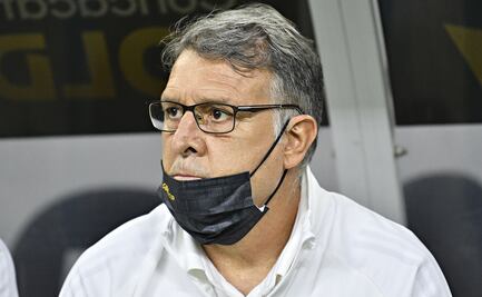 Gerardo Martino no culpa a Carlos Salcedo por el mal juego de México