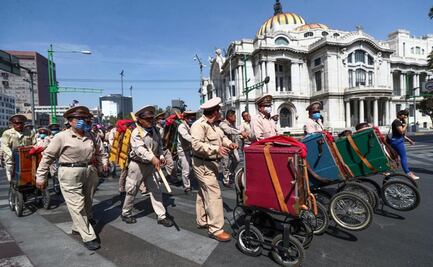Marchan organilleros para pedir apoyo a las autoridades ante Covid-19