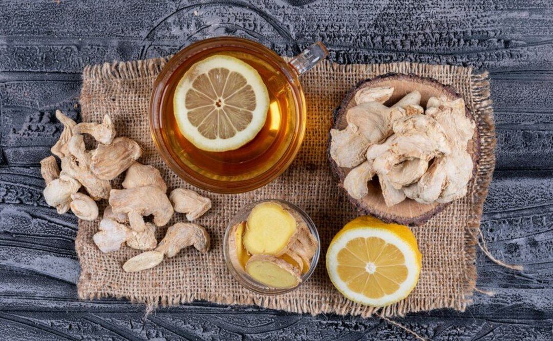 Explorando los beneficios del jengibre para una piel resplandeciente. Fuente: Freepik.