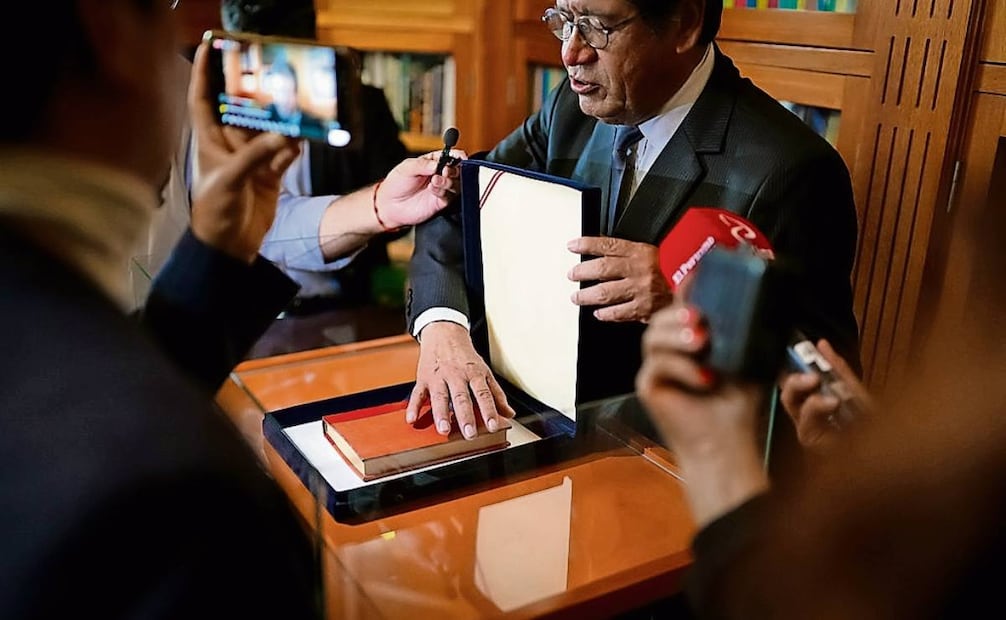 Vargas Llosa donó libros y objetos
a la ciudad donde nació en 1936. Foto: Yanet Aguilar / EL UNIVERSAL