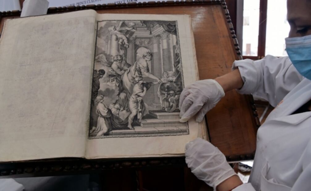 Ecuador, al rescate de su tesoro literario más antiguo tras terremoto