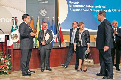 Se requieren hombres cabales y no patanes: Aguilar Morales