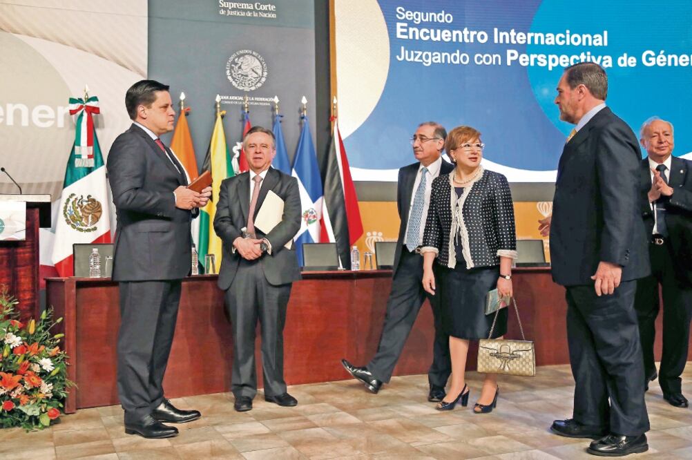 Ayer se llevó a cabo la inauguración del Segundo Encuentro Internacional Juzgando con Perspectiva de Género Cinco Continentes por la Igualdad (AGUSTÍN SALINAS. EL UNIVERSAL)