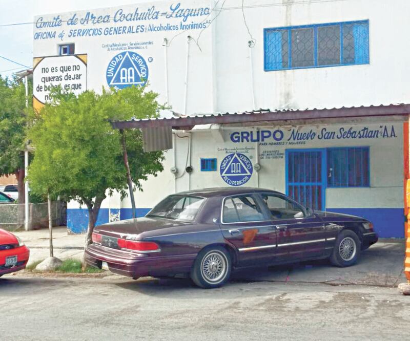 Los grupos de AA han registrado cada vez más la presencia de jóvenes que llegan con problemas de ansiedad que los lleva a consumir alcohol. Foto: FRANCISCO RODRÍGUEZ. EL UNIVERSAL