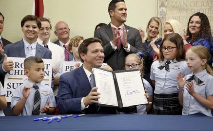 "No digas gay": la polémica ley aprobada en Florida que prohíbe a maestros hablar de orientación sexual hasta tercero de primaria