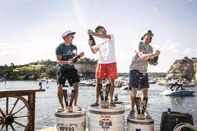 Paredes se lanzará por el título