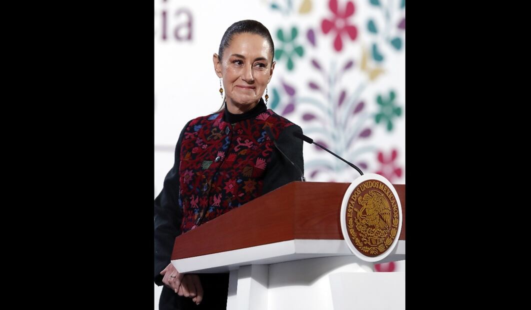 La presidenta Sheinbaum Pardo anuncio que este viernes acudirá a la Basílica de Guadalupe para el acto "sí al desarme, si a la paz", que busca disminuir los delitos relacionados con arma de fuego. Foto: EFE