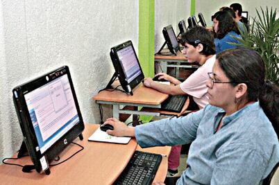 UNAM abrirá más espacios en línea