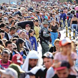 Venezuela crea fuerza de seguridad migratoria