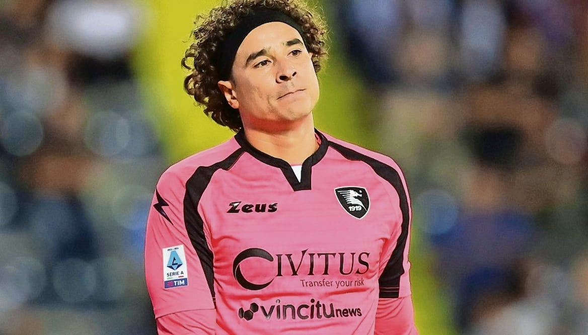 El portero saldría de la Salernitana, luego que el equipo descendiera. Foto: Archivo El Universal