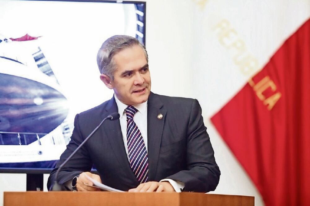 El senadorM iguelÁngel Mancera dice estar tranquilo respecto a las presuntas alteraciones de cifras en la procuraduría durante su mandato en la CDMX. (ESPECIAL)