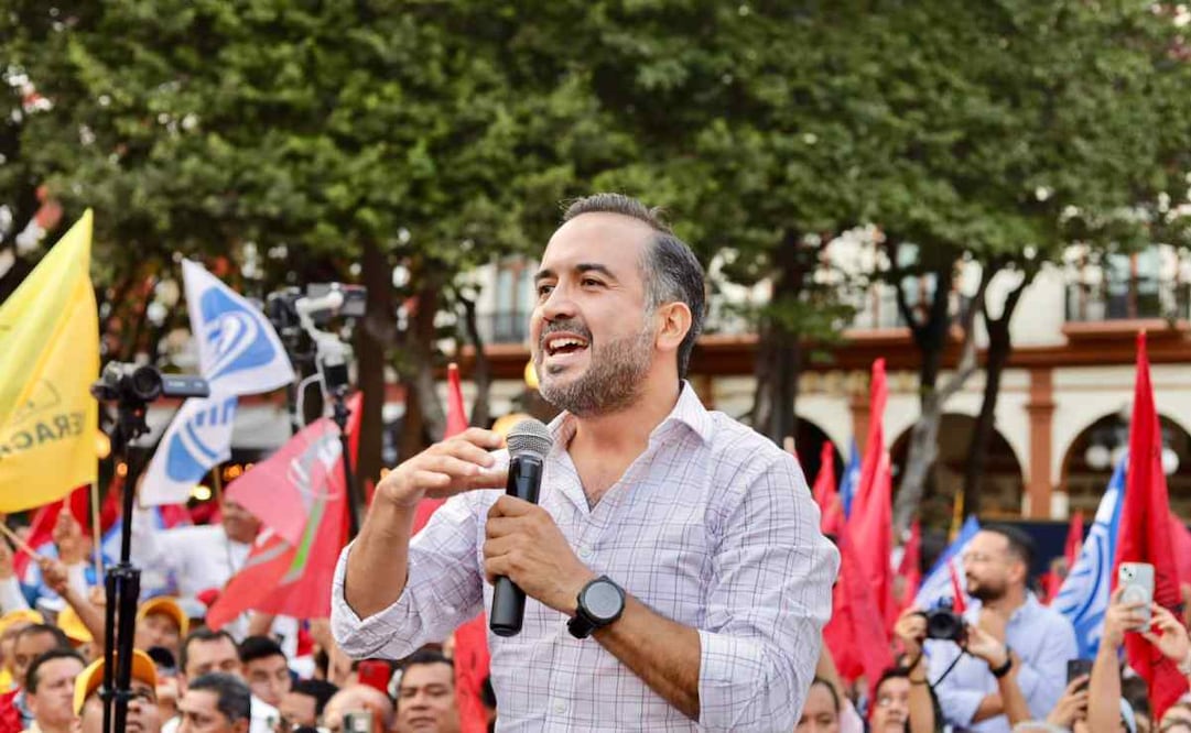 Yunes Márquez denunció que sacaron del basurero carpetas de investigación archivadas desde hace años, por no contener ningún elemento que permita acreditar que se cometieron delitos. Foto: Especial