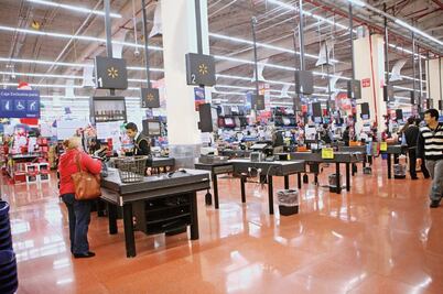 Walmart diversifica canales digitales con mil 700 mdp