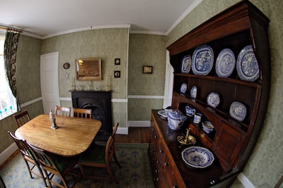 Casa de Charles Dickens se engalana para Navidad