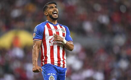 Miguel Ponce resta importancia a críticas de aficionados de Chivas