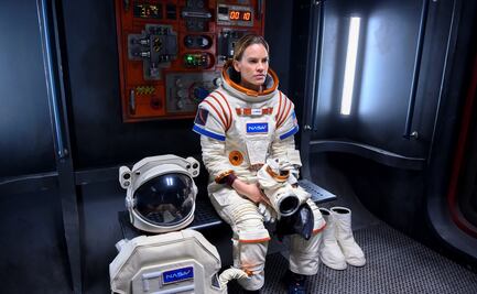 Hilary Swank regresa con "Away" tras su descanso de Hollywood