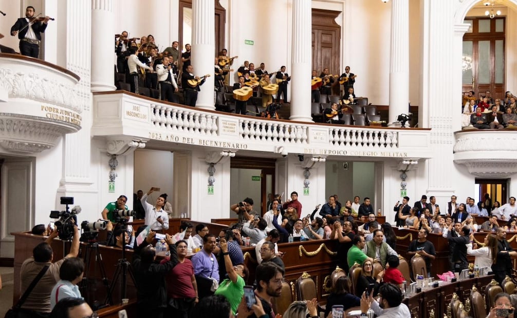 Congreso CDMX blinda a los mariachis y tradiciones; aprueban proteger patrimonio cultural reconocido por la Unesco. Foto: Hugo Salvador