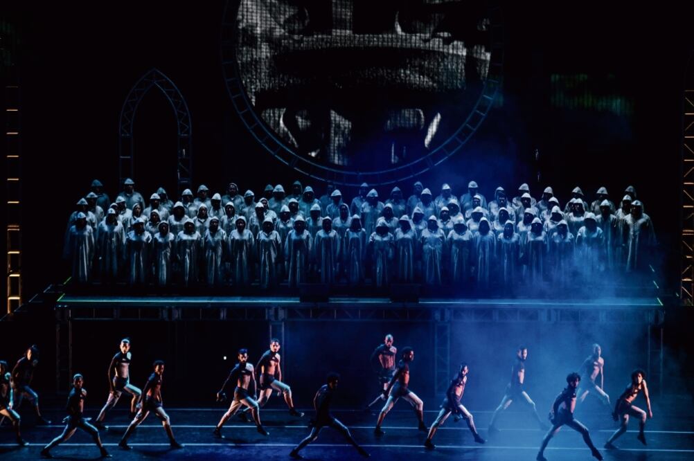 El show pone sobre el escenario a la Compañía de Danza contemporánea de Cuba (FOTOS: GERMAN ESPINOSA. EL UNIVERSAL)