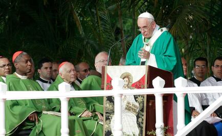 Papa se pronuncia para que salga adelante proceso de paz en Colombia