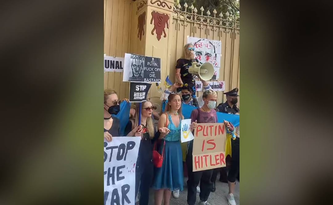 La piloto aviador Marta Koren transmitió la protesta a través de Tiktok / Captura de pantalla @lavidavolando