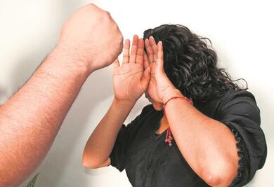 En México, cuatro de cada 10 mujeres de 15 años y más son violentadas por sus parejas, señala investigadora
