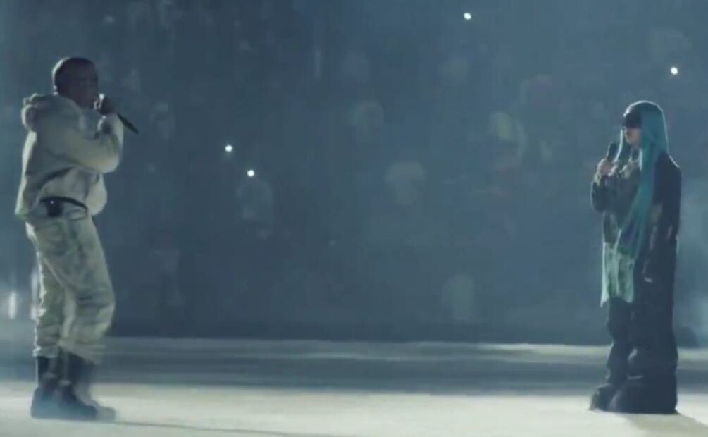 Kanye West y su hija North West en la Monumental Plaza de Toros México.