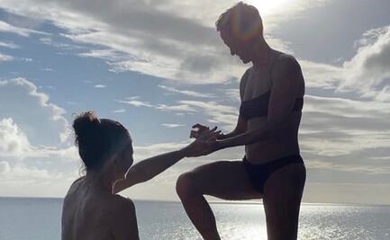 Megan Rapinoe se compromete con estrella de baloncesto