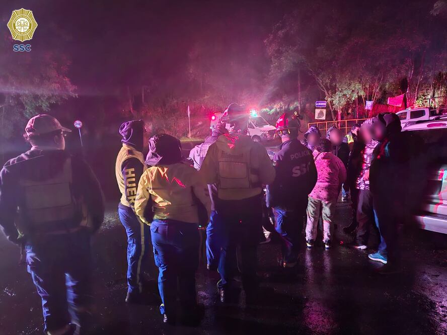 Rescatan a 3 personas extraviadas en paraje de la alcaldía Magdalena Contreras. (Foto: especial)