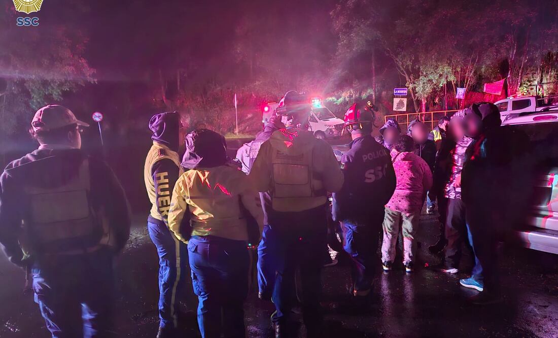 Rescatan a 3 personas extraviadas en paraje de la alcaldía Magdalena Contreras. (Foto: especial)