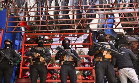 FOTOS: Aseguraron 203 toneladas de autopartes robadas en tres cateos en la CDMX; hay dos detenidos