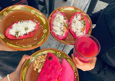 Los tlacoyos rosas en honor a Barbie