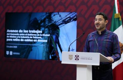 Retiran 242 kilómetros de cables en desuso en la CDMX