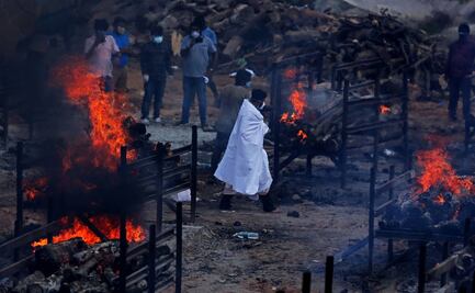 El Covid no perdona a India; reportan récord de más de 4 mil 500 muertos en 24 horas