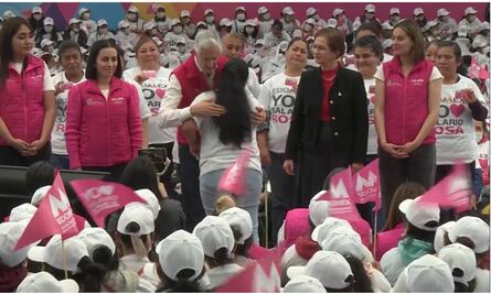 Salario Rosa llega a 600 mil mujeres mexiquenses, presume Alfredo Del Mazo 