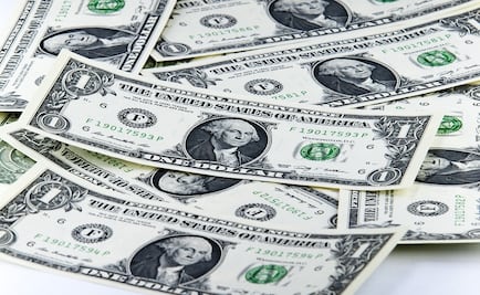 Dólar se vende hasta en 19.12 pesos en el aeropuerto de la CDMX