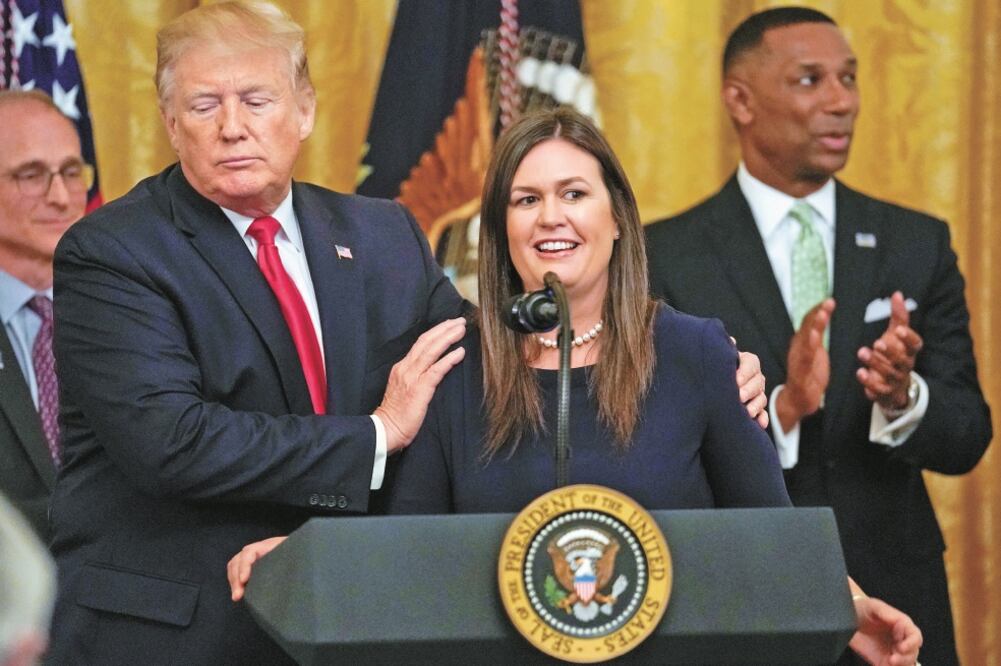 Sarah Sanders, portavoz de la Casa Blanca, luego de anunciarse que dejará el puesto a fin de mes. Foto: KEVIN LAMARQUE. REUTERS