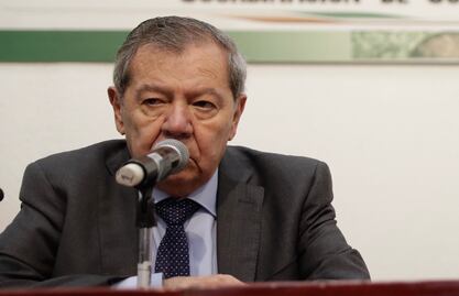 "Estamos al borde del abismo", advirtió Muñoz Ledo en su último acto público