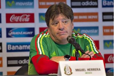 'Piojo' Herrera es cesado del Tri
