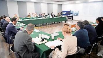 CAMe reinicia debate del efecto de la congestión por autos en la salud