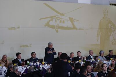 Conmemora AMLO día de la Fuerza Aérea Mexicana