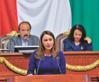 Proponen desaparecer al diputado migrante