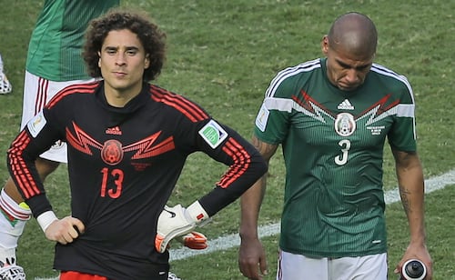 Carlos Salcido aplaudió la trayectoria de Memo Ochoa tras su reciente retiro