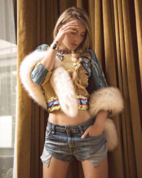 Critican a Belinda por una foto en Instagram