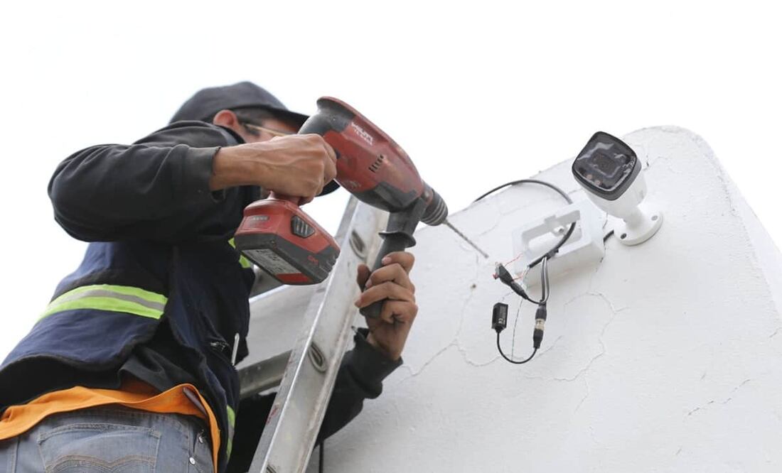 La instalación de las cámaras y luminarias fue a petición de los estudiantes. Foto: Especial