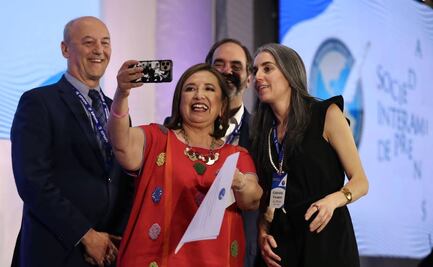 Xóchitl Gálvez firma Declaración de Chapultepec en favor de la libertad de expresión y de prensa