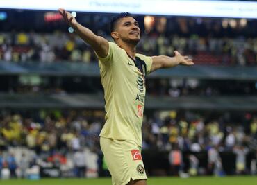 Henry Martín va por la titularidad en América