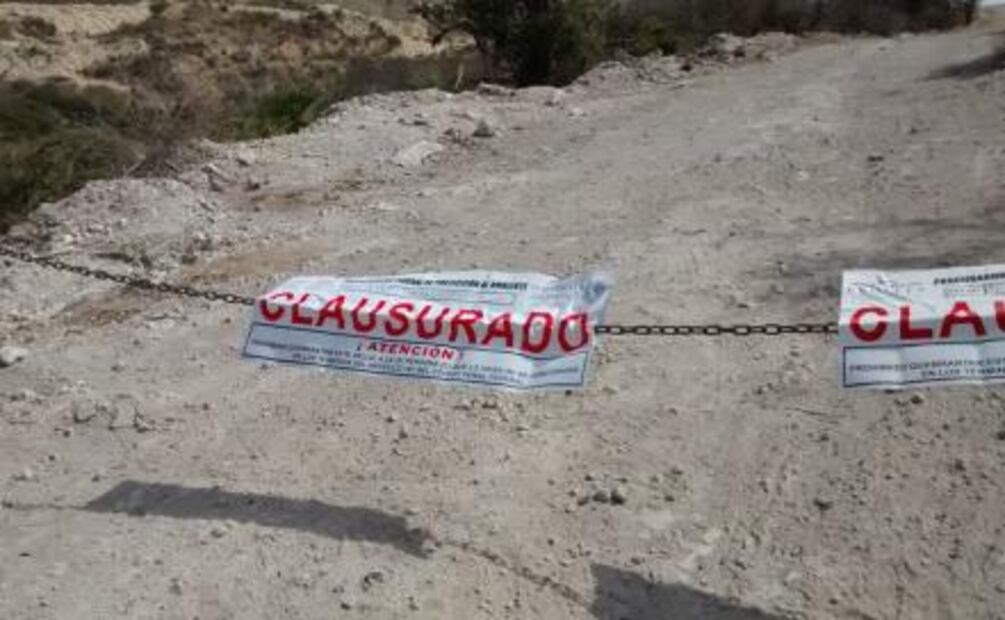 Clausuran banco de extracción de materiales pétreos en Puebla